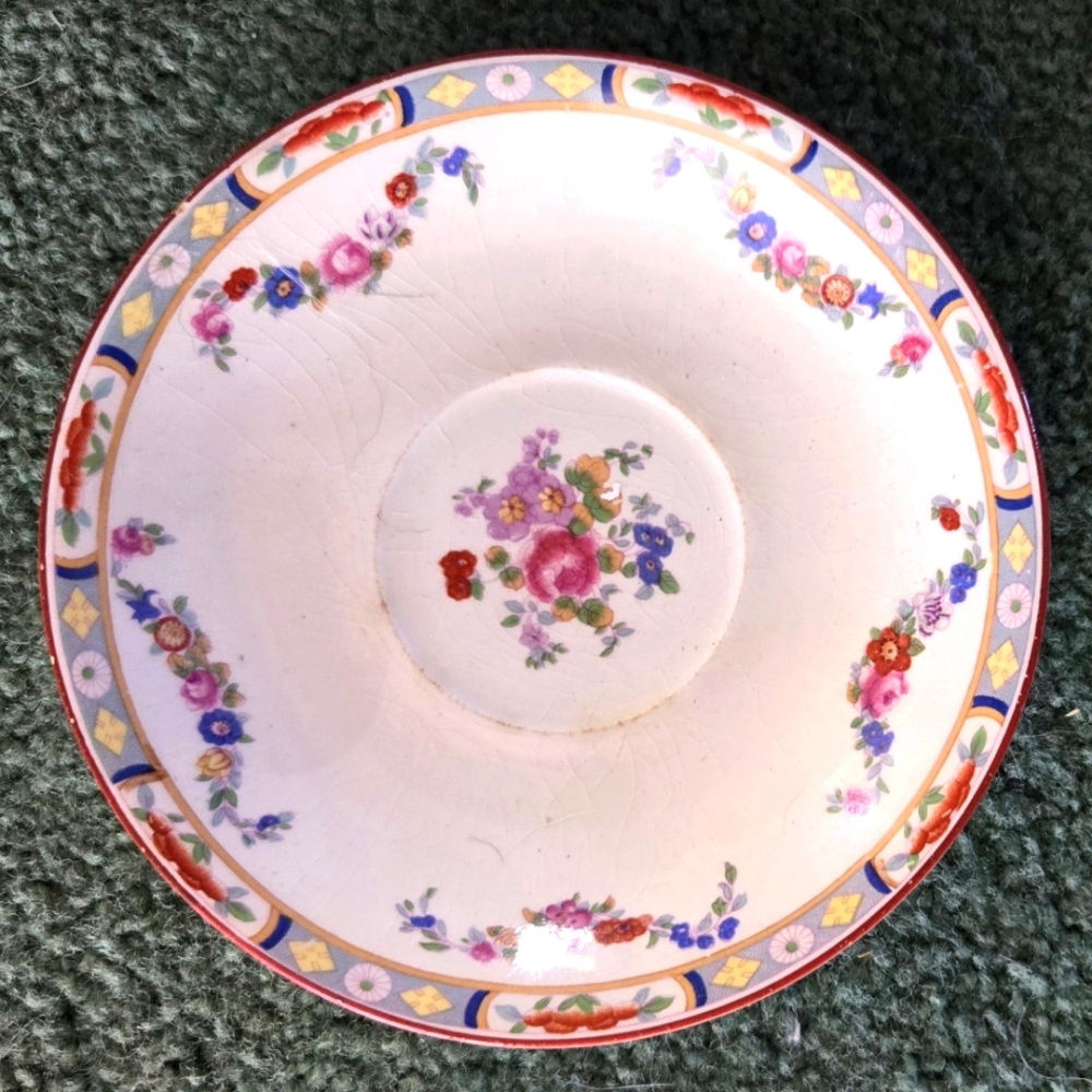 Antique J & G Meakin from England porcelain saucer